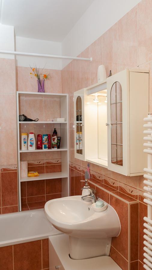 Inci Apartman Pécs Exterior foto