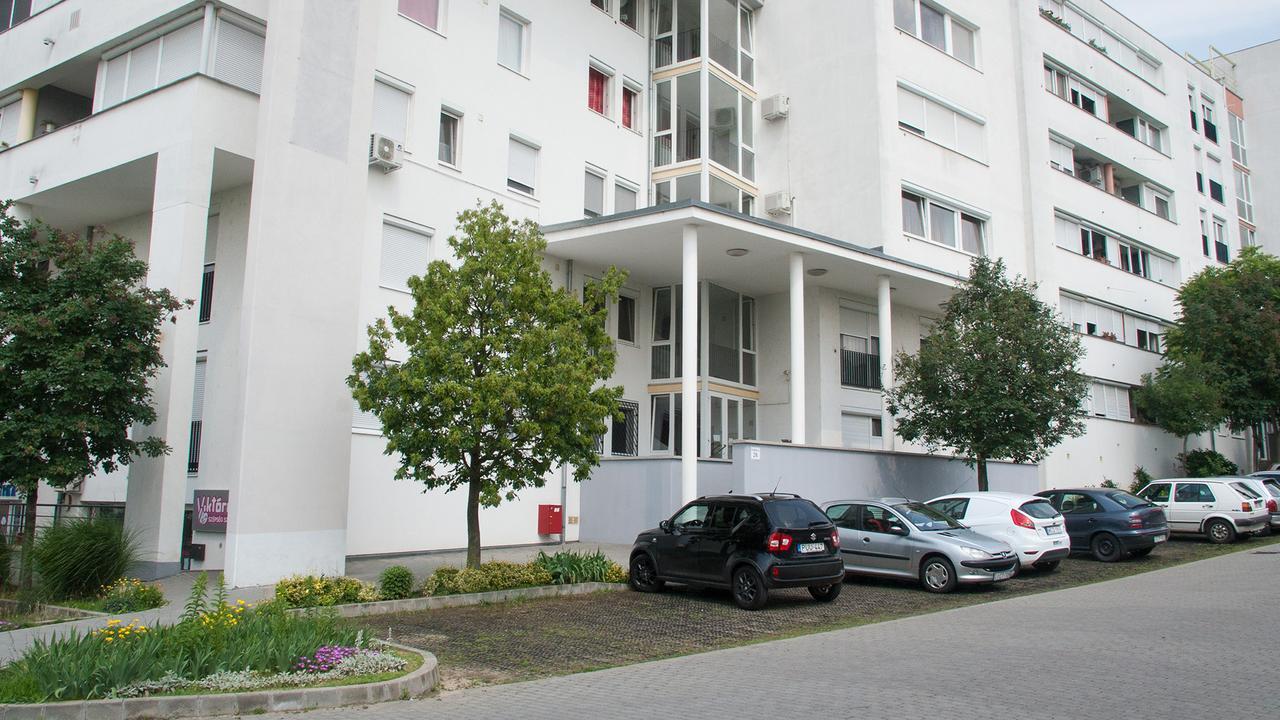 Inci Apartman Pécs Exterior foto